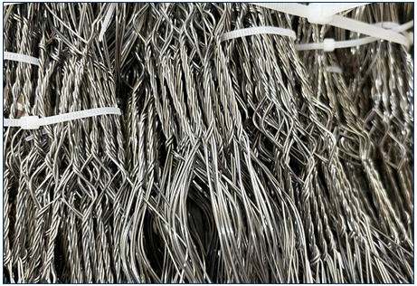 MZP Hướng ngại vật đường dây tầm nhìn thấp 0,5-0,9mm Màng phòng thủ xe tăng 3