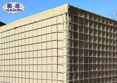 Tường rào chắn chống nổ được bảo vệ với vải địa kỹ thuật màu be