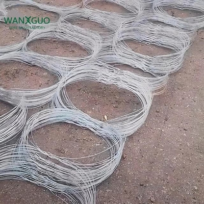Tank hàng rào lưới dây an ninh bảo vệ bí mật drone lưới chặn ẩn Inconspicuou Nga biên giới Putanka rào cản