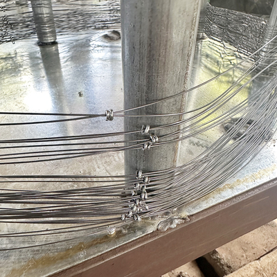 Bán Tank Barrier Lòng lưới bảo vệ đường ray Lòng lưới có độ nhìn thấp Lòng lưới