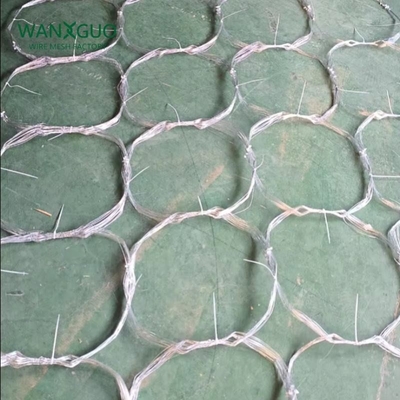 Mạng lưới thu giữ máy bay không người lái thấp Sợi dây được dệt thành vòng tròn vào một vòng hoa không thể nhìn thấy Mạng lưới máy bay không người lái Putankan Rào cản cho Ukraine