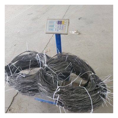 Mạng lưới kim loại cao cấp 10 X 10 X 1.4 Hạn chế chống xe tăng tầm nhìn thấp được sử dụng cho chiến tranh Ukraine