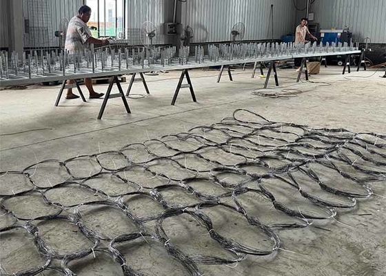 Lưới chắn bể chứa bằng lưới sắt mạ kẽm làm giảm tính di động