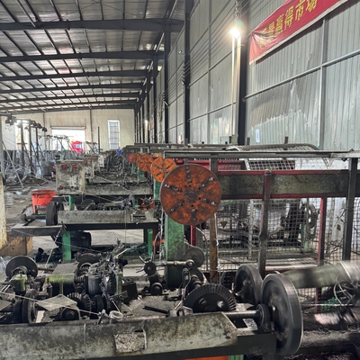Nhà máy Trung Quốc Nhà cung cấp chất lượng cao bán sợi dây thép gai galvanized dây thép gai chống trộm với giá thấp