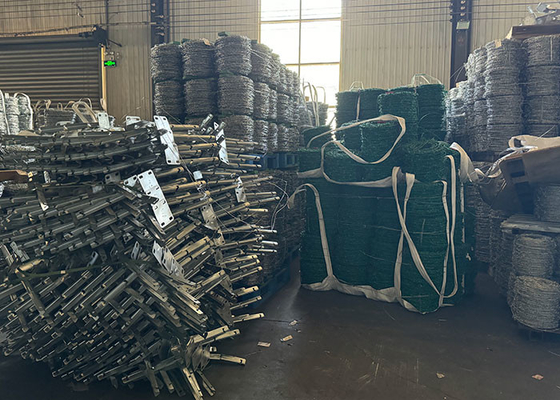 Thép không gỉ hàng rào dây thép sắt dây thép gai dễ dàng để uốn cong trang trại