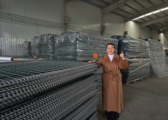 Hot Dip Galvanized Military Barrier For Security Hesco Bastion Bức tường pháo đài