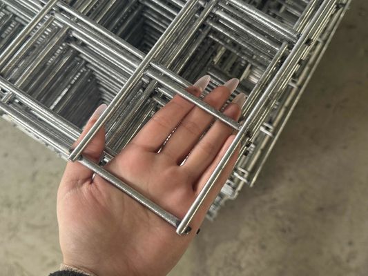 Bề mặt đắm nóng galvanized 200g / m2 Bastion Barrier Bức tường phòng thủ Barrier để bảo vệ
