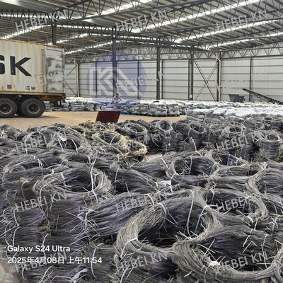 Lưới dây thép chống xe tăng 10 X 10 X 1.4 M MZP Putanka cho Ukraine