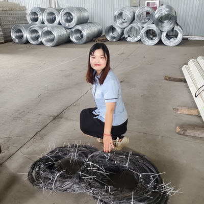 Mzp kim loại dây chống xe tăng hàng rào phòng thủ xe tăng chuyển động hàng rào kim loại lưới dây cuộn