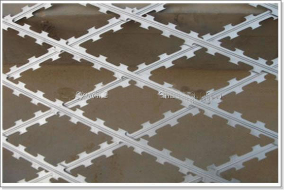 Chống có độ phân hủy nóng nhúng dao cạo dây mạ kẽm dây BTO22