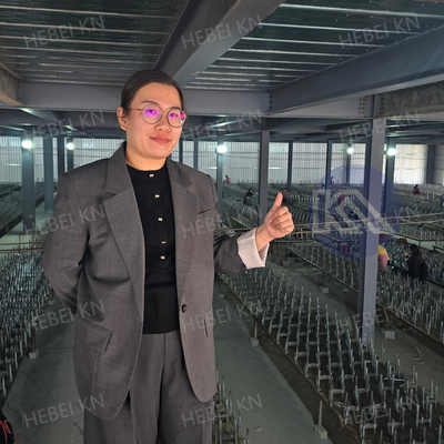 Hạn chế không rõ ràng hàng rào hàng rào an ninh MZP Tangle 10x5x1.4 Wire Mesh Barrier Anti Tank Wire In A Garland Woven Into Rings For Ukraine