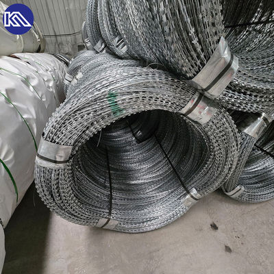 Tăng cường an toàn trang trại chống leo núi chất lượng cao vườn nhà tù bảo vệ điện dao cạo dây thép gai