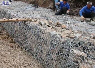 60 * 80 Gabion tường lồng / dây lồng đá giữ lại bức tường hình lục giác phong cách
