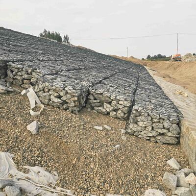 Cuộn lưới Gabion lục giác mạ kẽm nhúng nóng | Lồng đá dệt để bảo vệ bờ sông