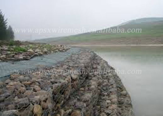 Hộp gabion mạ kẽm nặng với độ bền kéo 380-400MPa được đóng gói trên pallet