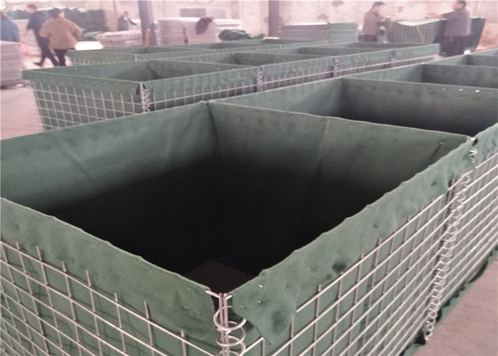 Tường cát Hesco Hdg Hàng rào phòng thủ 3 - 5mm Đường kính dây Bảo vệ quân sự