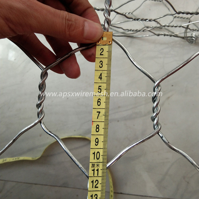 Lồng đá bằng dây sắt carbon thấp Lưới 8 * 10 Cm để bảo vệ tường sông